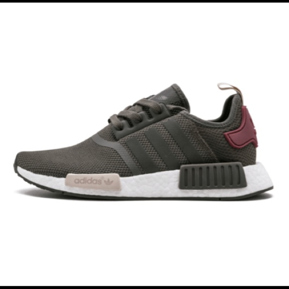 NMD R1 - Picture 2 of 6